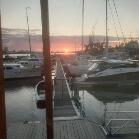 Sailboat Yate Velero Central *